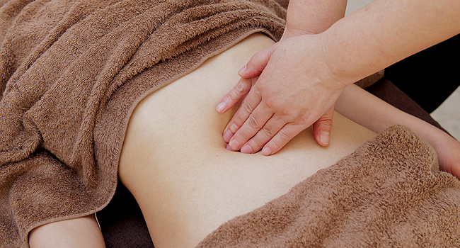 Bauch- und Organmassage